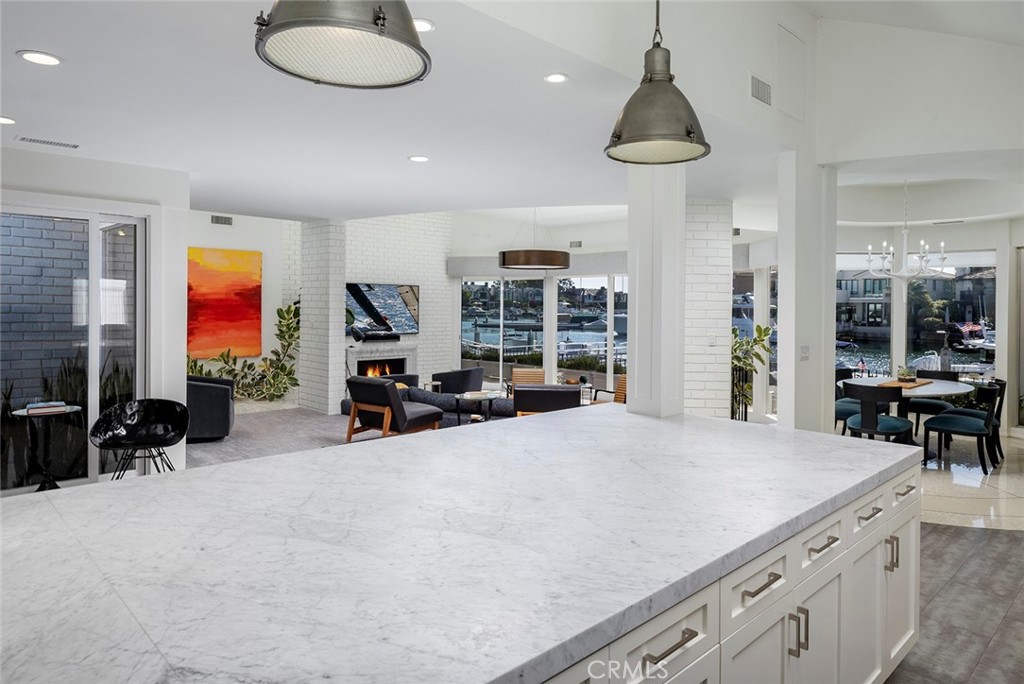 Harbor Island (HARI) - Residential