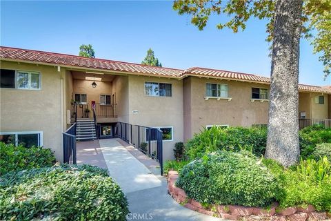Photo of 3015 Via Buena Vista #B, Laguna Woods, CA 92637 (MLS # OC22088397)