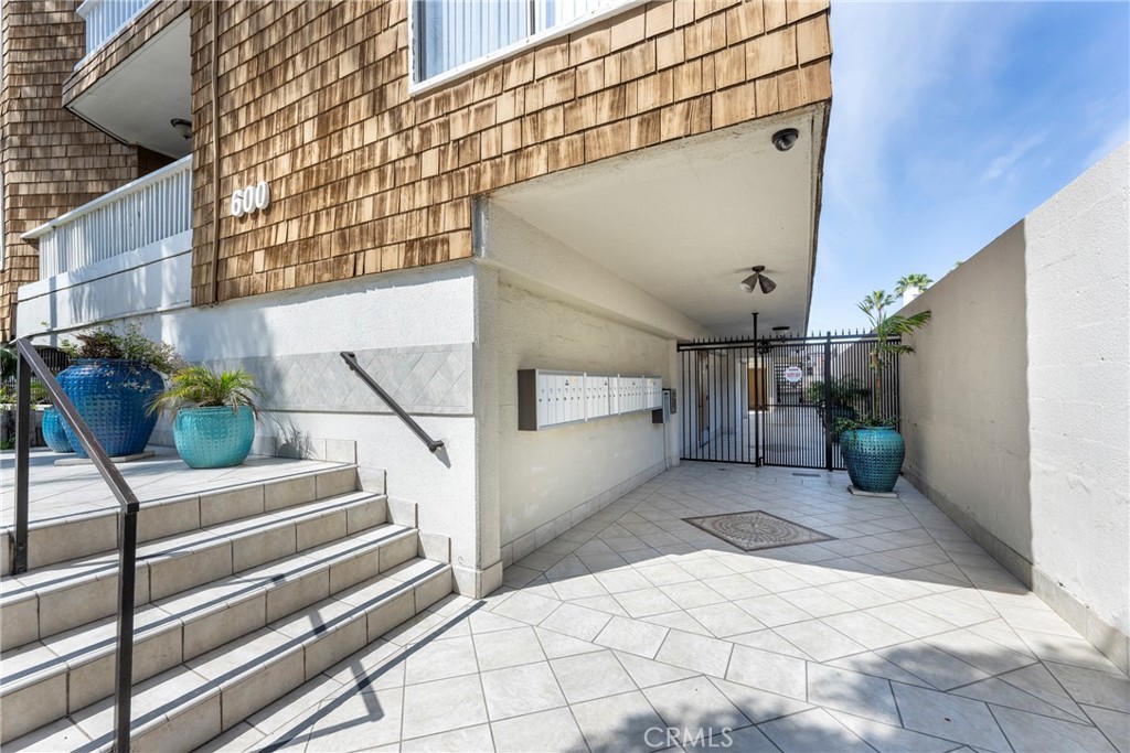 600 E Oceanfront 1D
