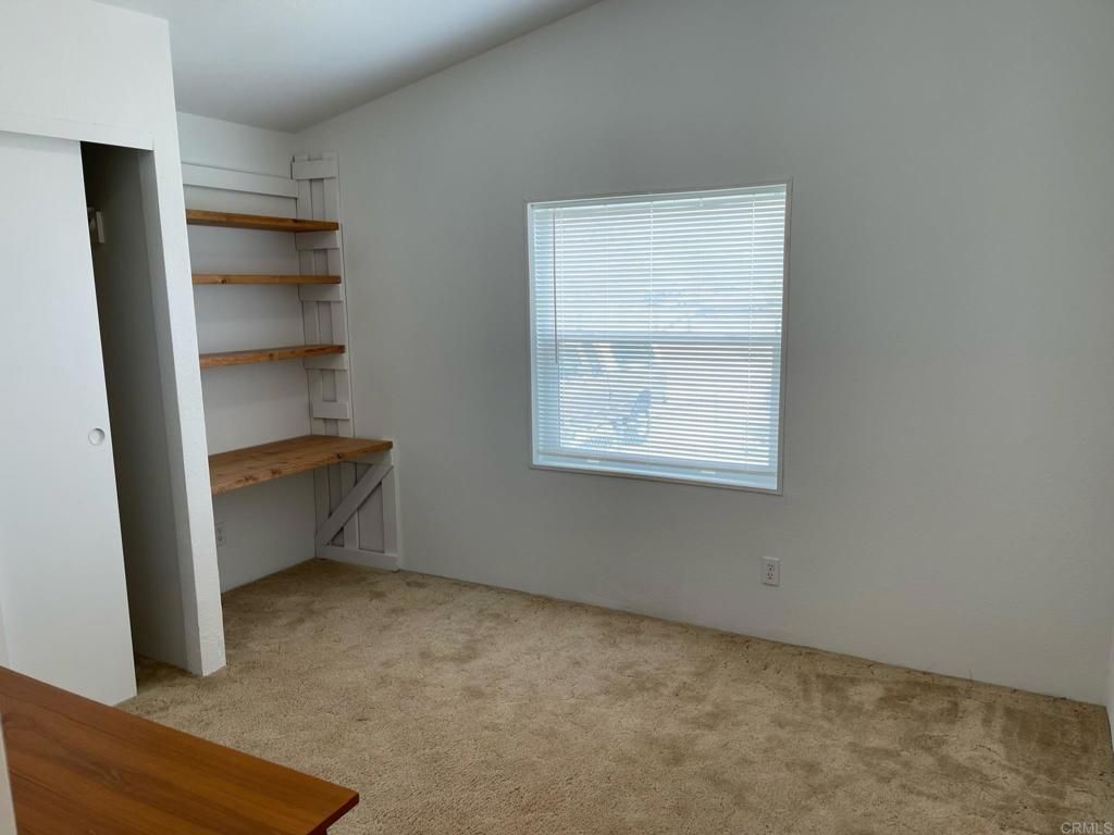 listing image 130728935498957980418