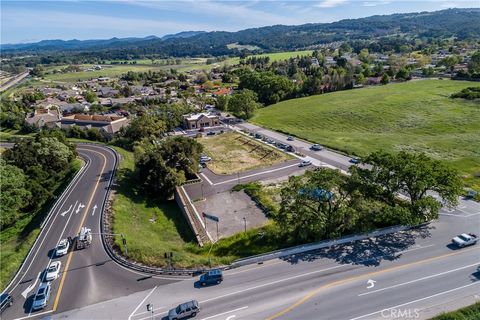 Tiny photo for 1055 Rossi Road, Templeton, CA 93465 (MLS # NS22228728)