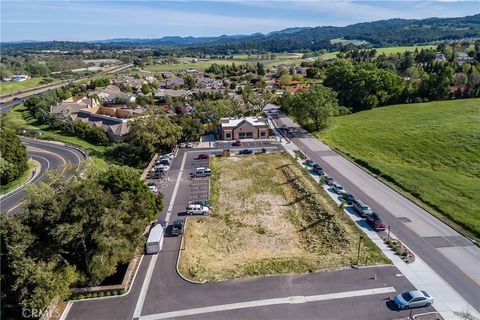 Tiny photo for 1055 Rossi Road, Templeton, CA 93465 (MLS # NS22228728)