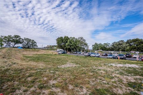 Tiny photo for 1055 Rossi Road, Templeton, CA 93465 (MLS # NS22228728)