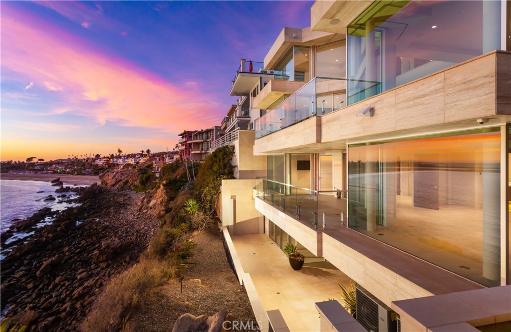 Corona del Mar South of PCH (CDMS) - Residential