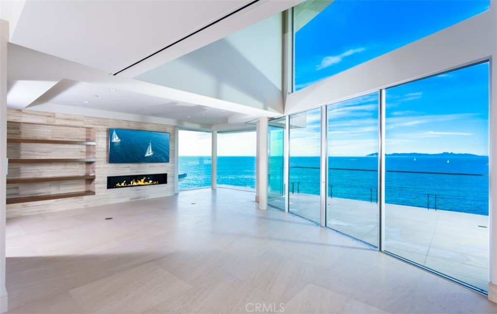 Corona del Mar South of PCH (CDMS) - Residential