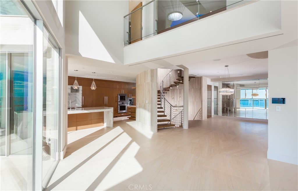 Corona del Mar South of PCH (CDMS) - Residential