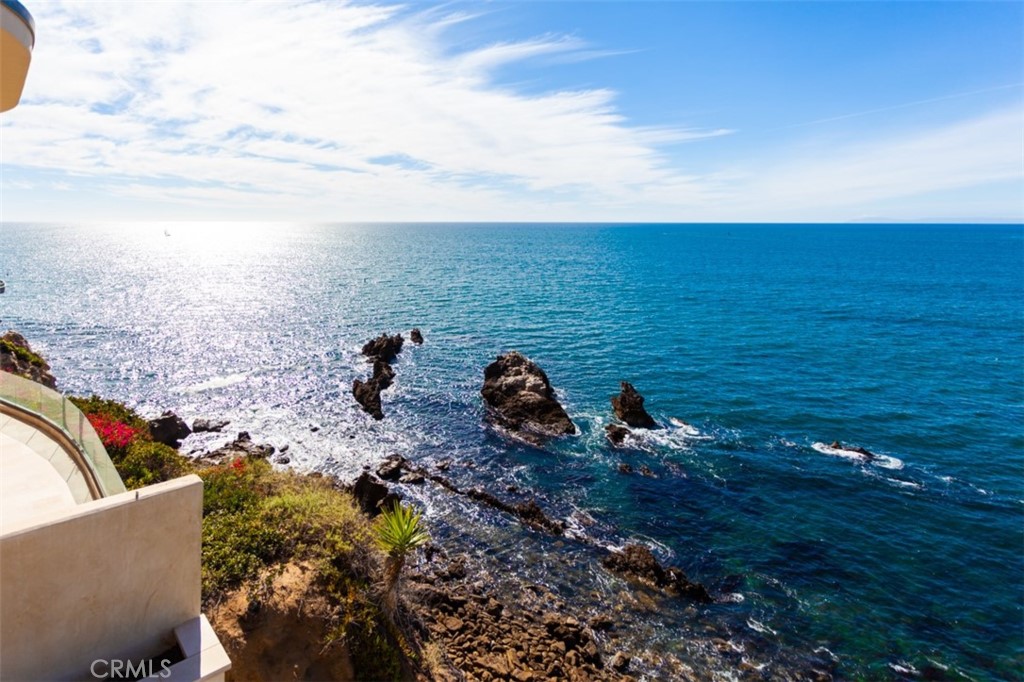 Corona del Mar South of PCH (CDMS) - Residential