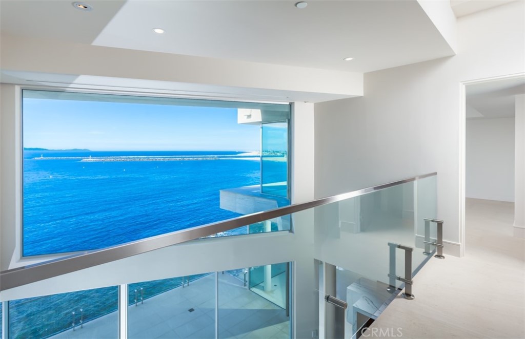 Corona del Mar South of PCH (CDMS) - Residential