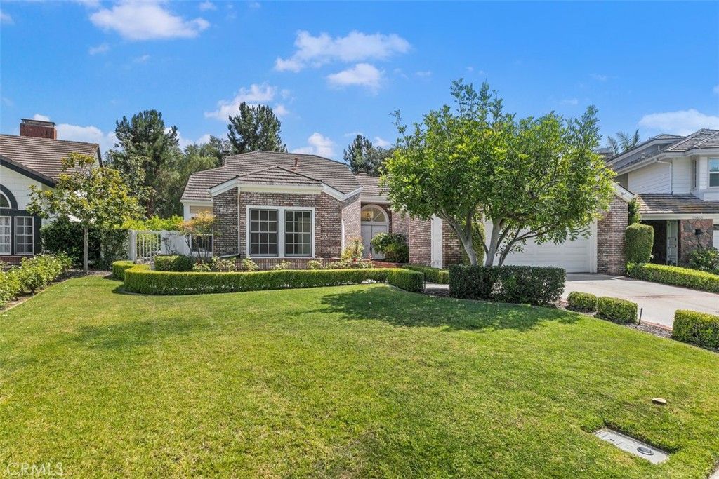 listing image 130725445709446810840