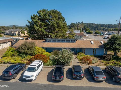 Photo of 895 River Drive, Fort Bragg, CA 95437 (MLS # C1-10777)