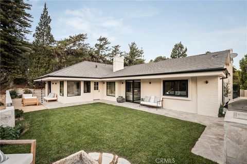 A home in Studio City