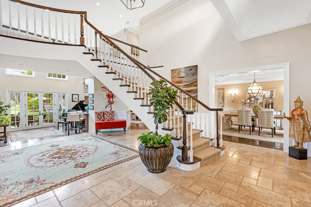 2136 High Knoll Circle