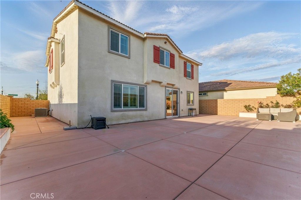 listing image 50