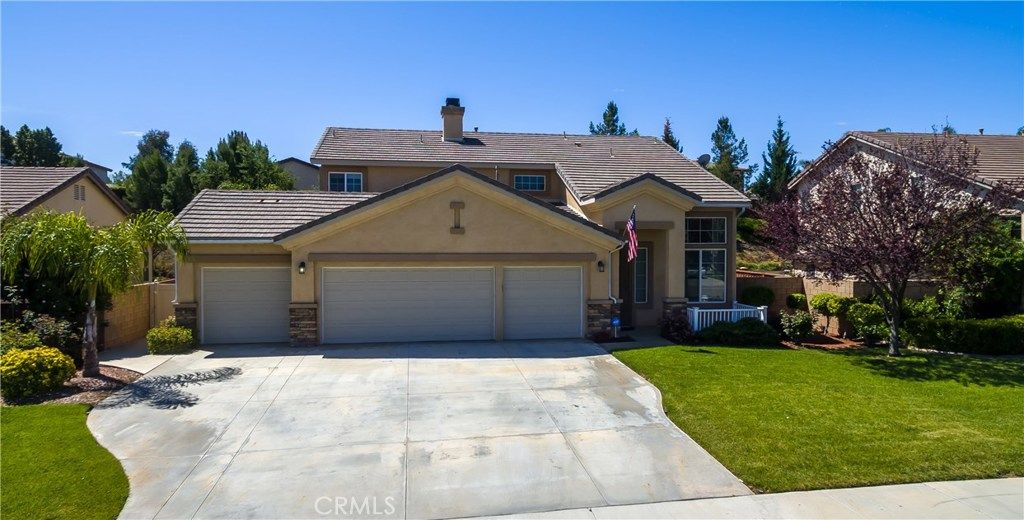 listing image 130720314785953382358