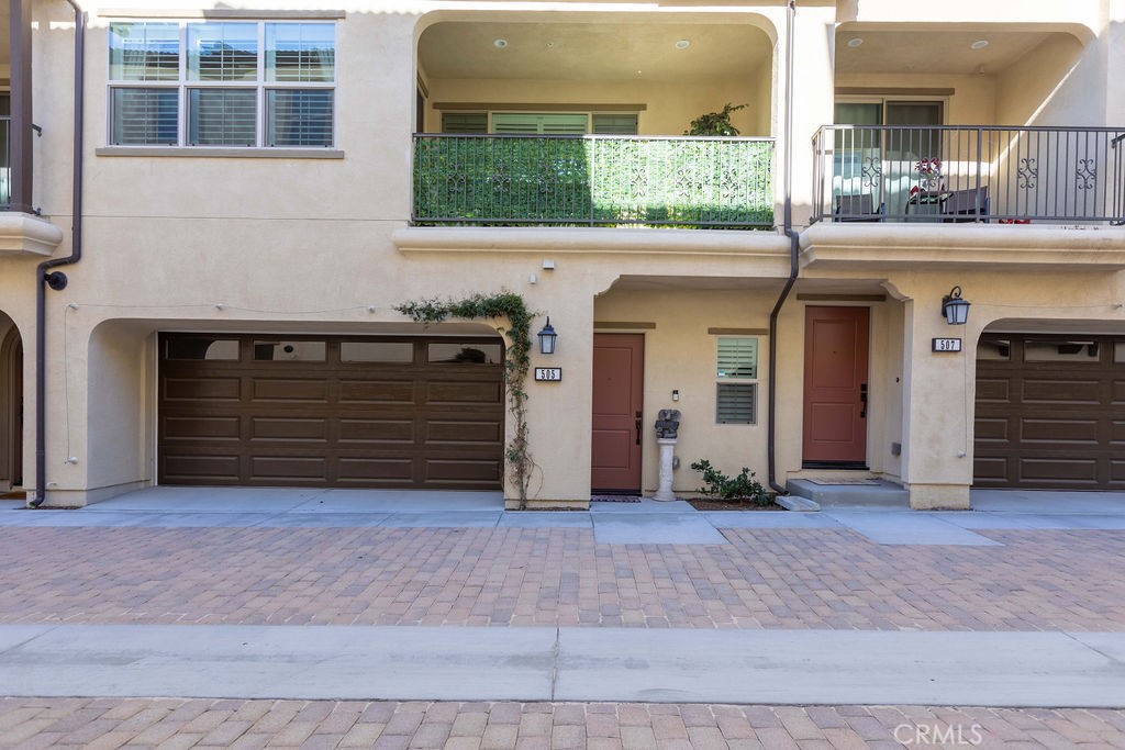 Photo 2 of 45 of 505 Deeann condo