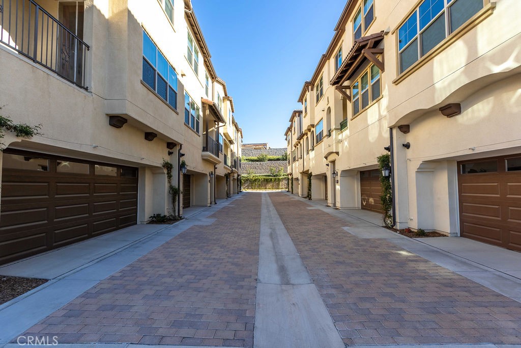 Photo 4 of 45 of 505 Deeann condo