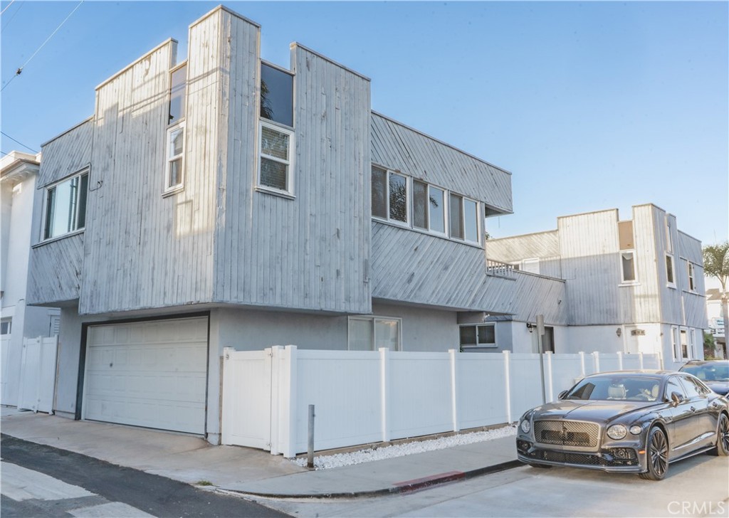 201 Diamond Avenue