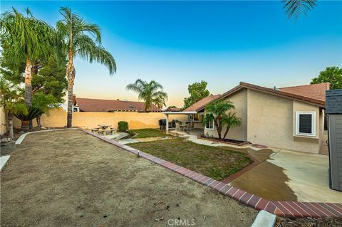 A home in Lake Elsinore