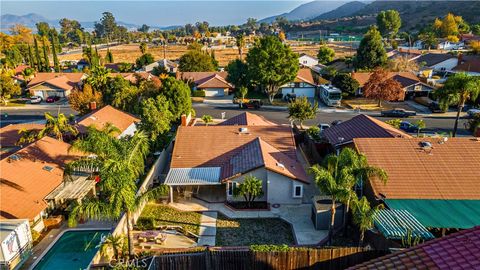 A home in Lake Elsinore