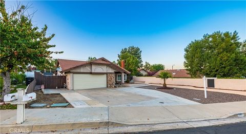 A home in Lake Elsinore