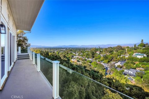 A home in Studio City