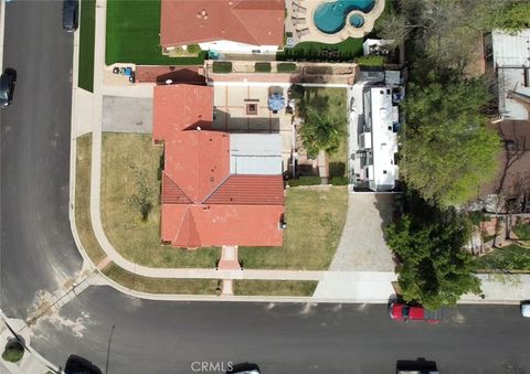A home in Porter Ranch