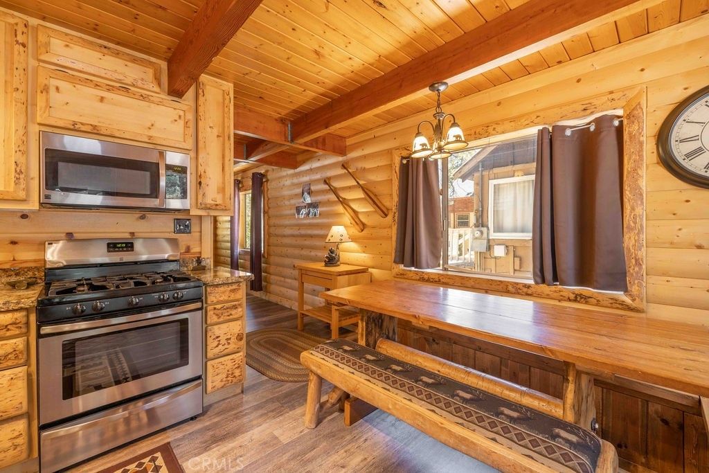 listing image 130721382831258975987
