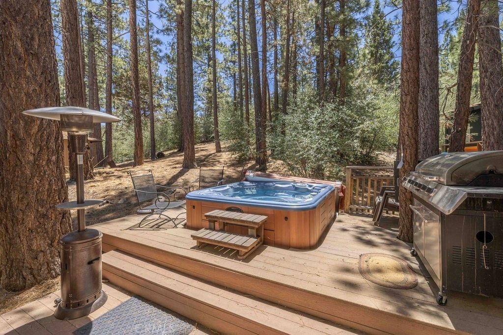 listing image 130725526403328715523