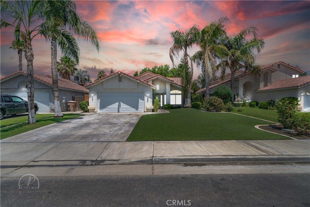 listing image 130728225959220338632