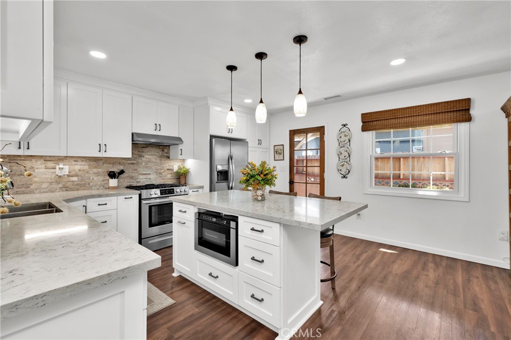 ,La Tract - Residential