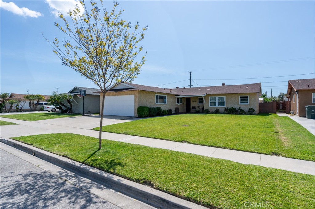 ,La Tract - Residential