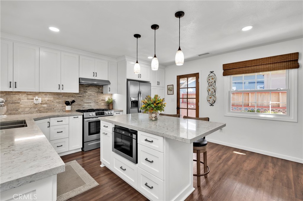 ,La Tract - Residential