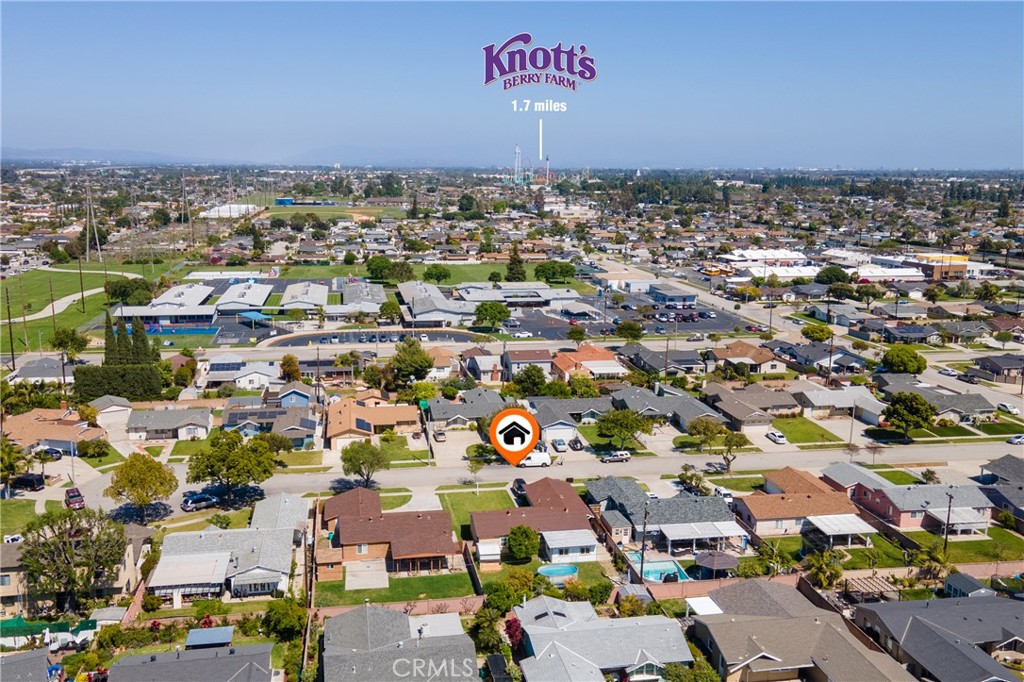 ,La Tract - Residential