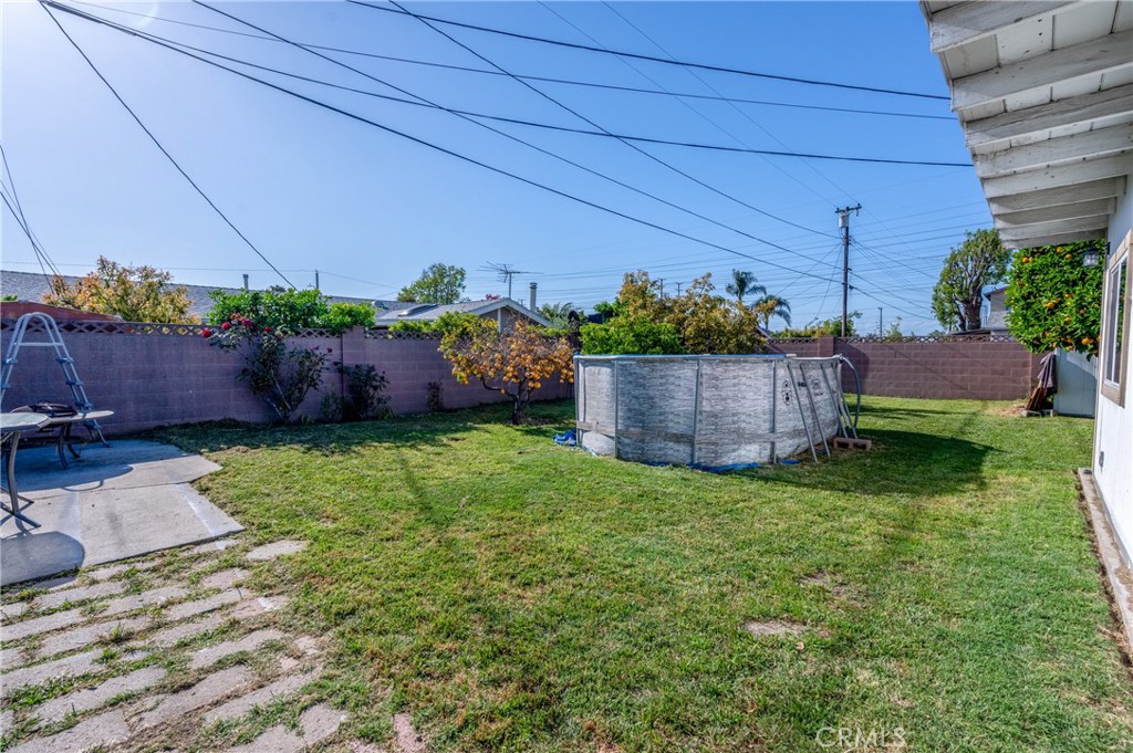 ,La Tract - Residential