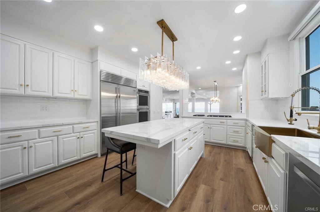 Beach Road Custom (BR) - Residential