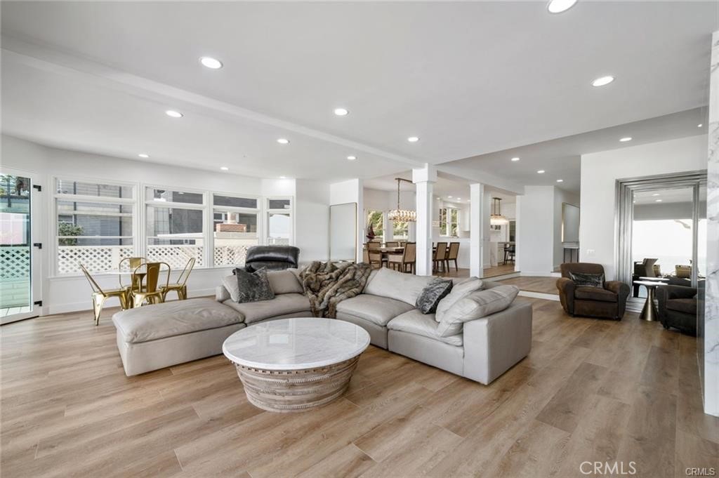 Beach Road Custom (BR) - Residential