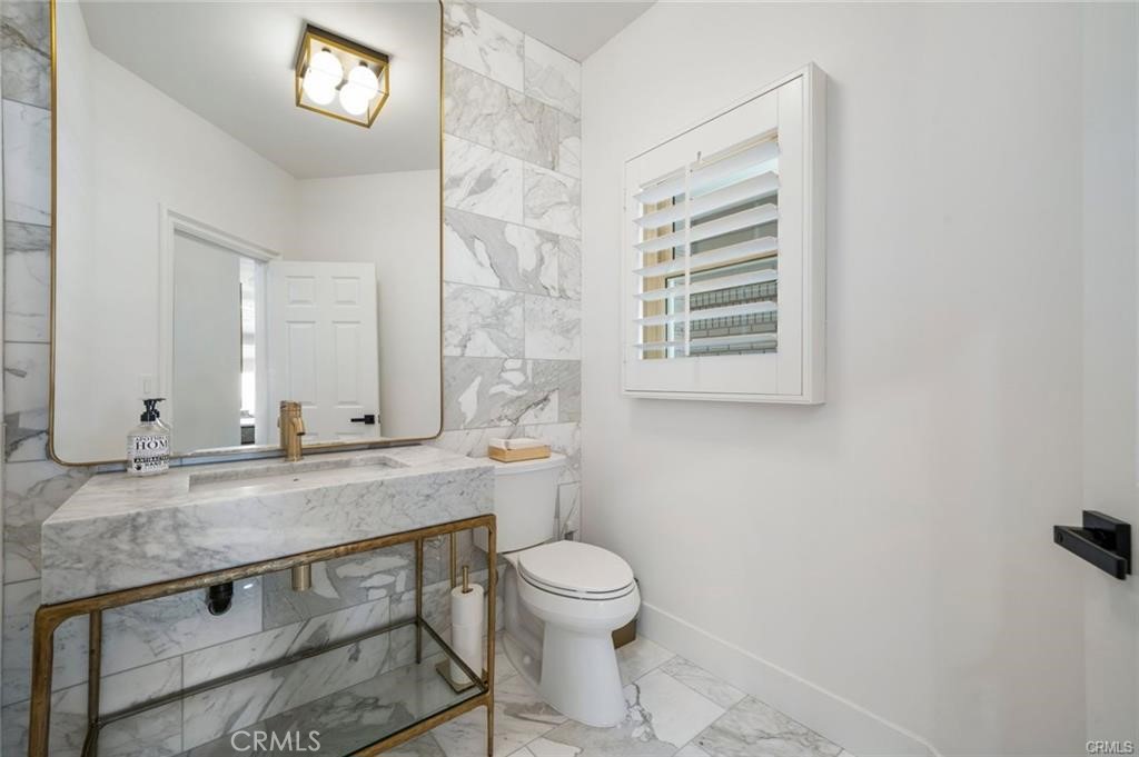 Beach Road Custom (BR) - Residential