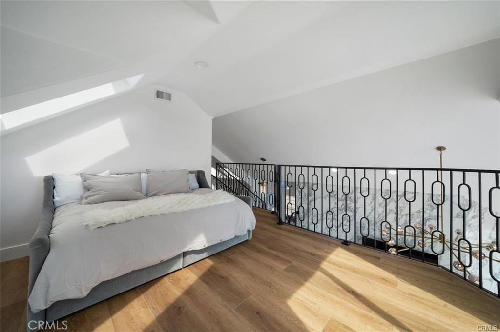 Beach Road Custom (BR) - Residential