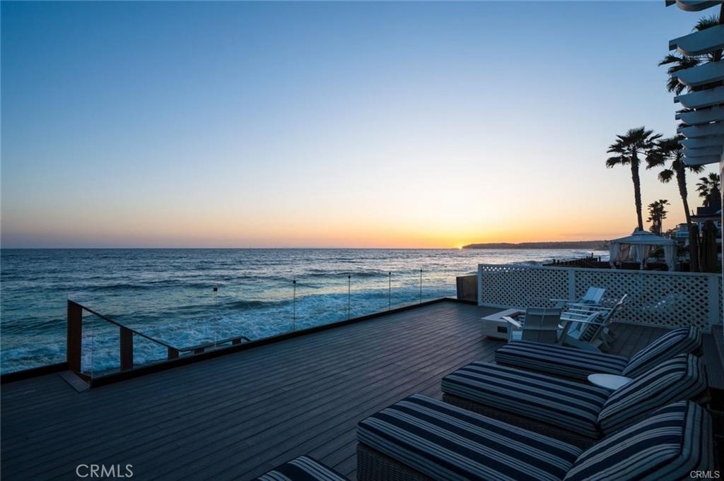 Beach Road Custom (BR) - Residential