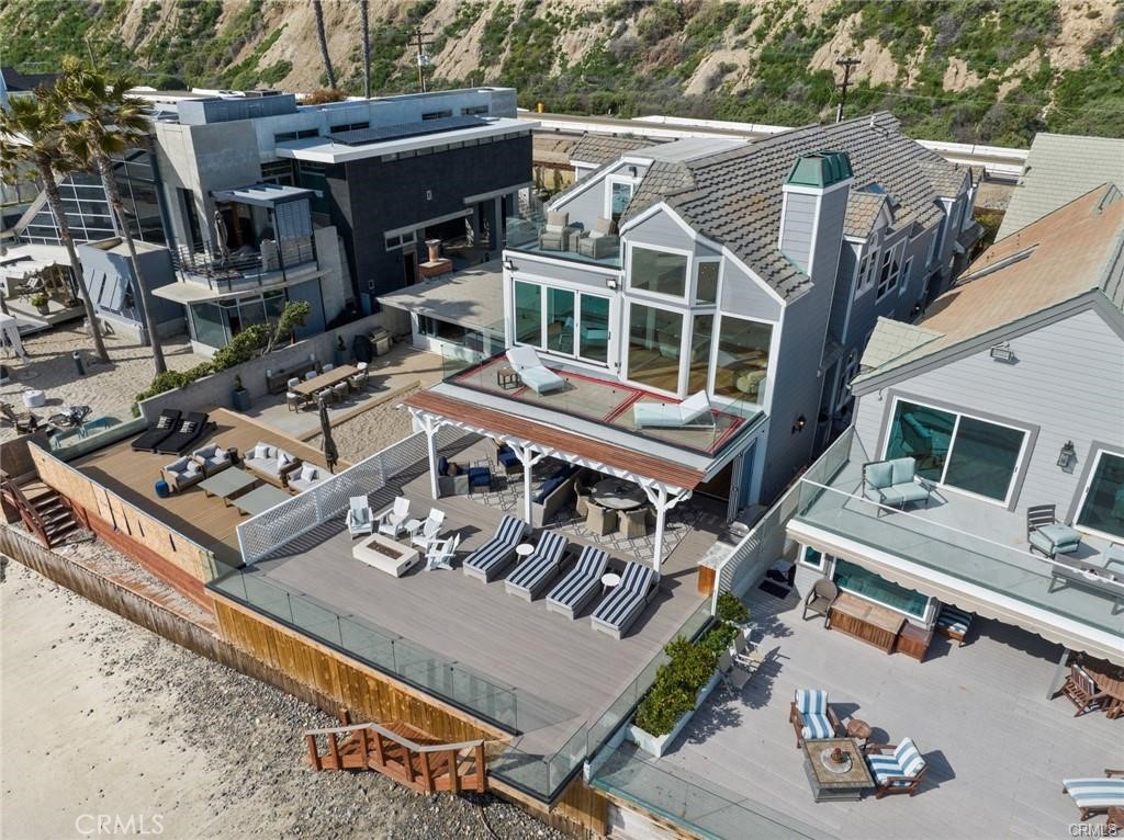 Beach Road Custom (BR) - Residential