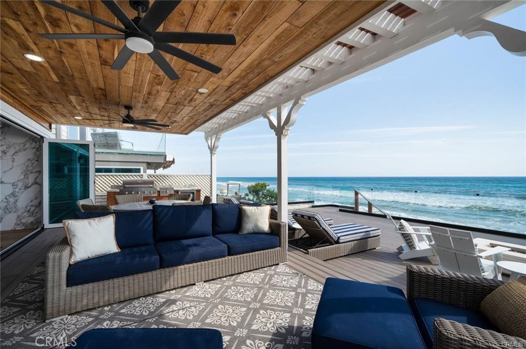 Beach Road Custom (BR) - Residential