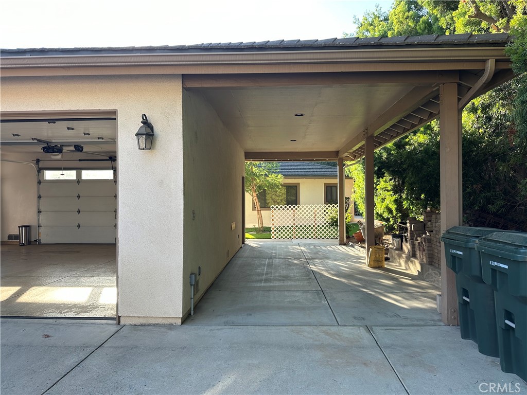 Photo 6 of 75 of 303 N Baldy Vista Avenue house