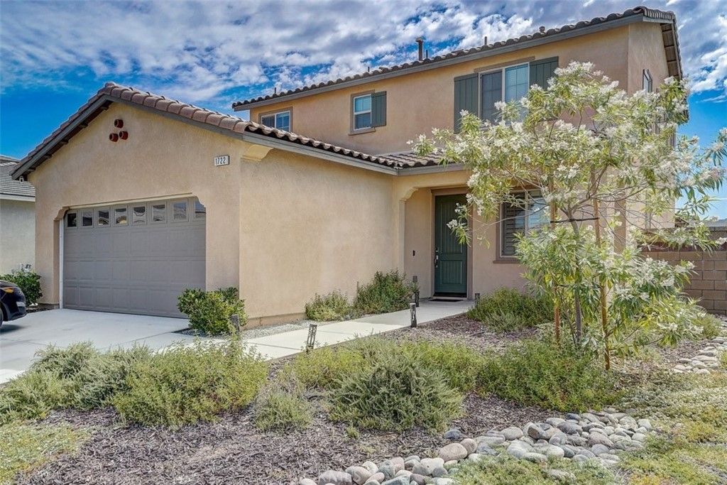 listing image 130721748707873201495