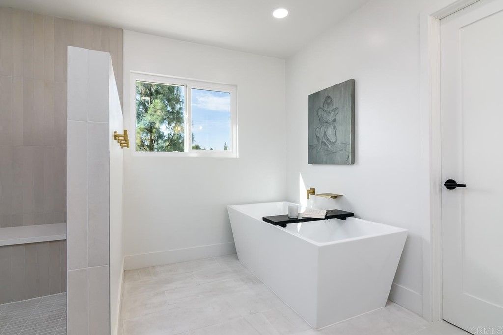 listing image 130728015605209054902