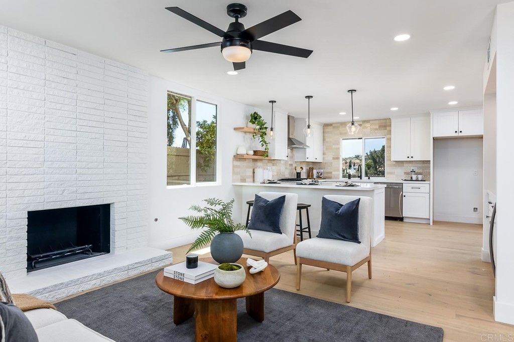 listing image 130721334838898060667