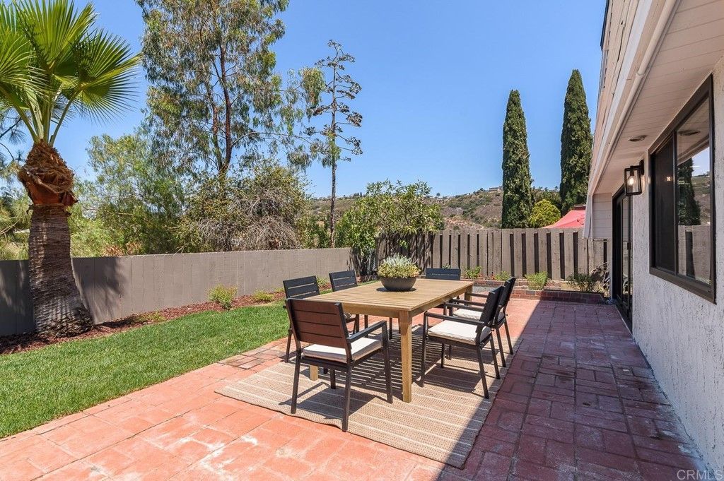 listing image 130727724677602816556