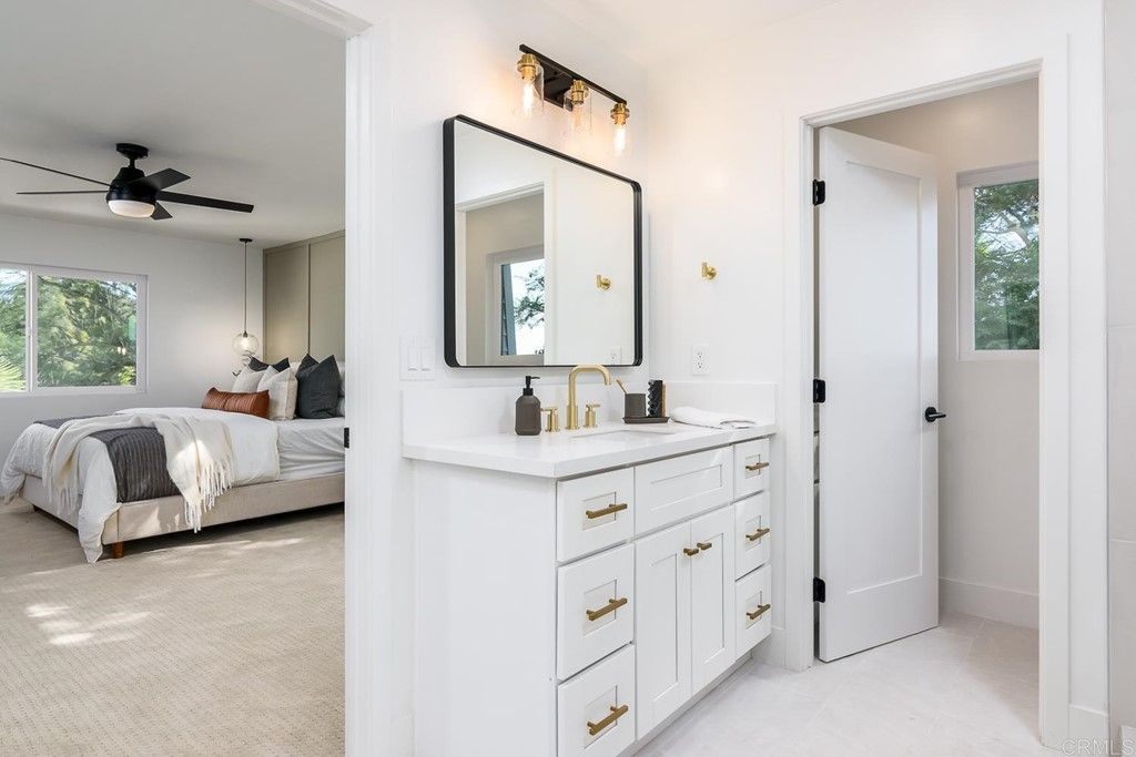 listing image 130728100520847036885