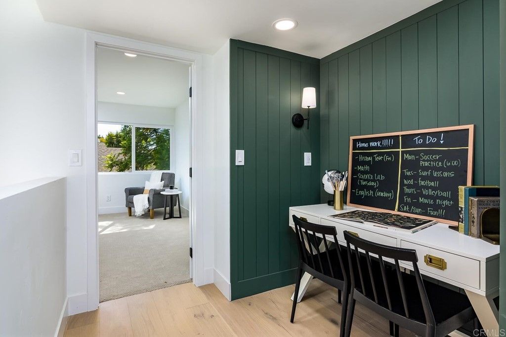 listing image 130727610129968778647
