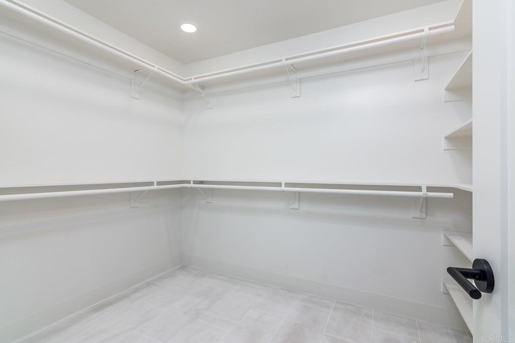 listing image 130726004745022686793