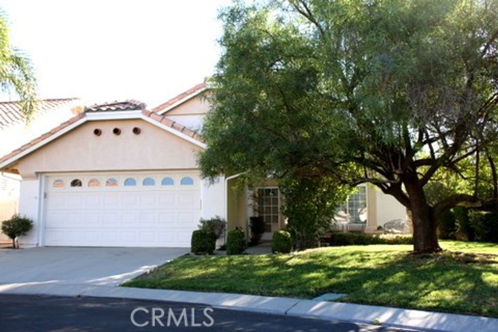 listing image 130724916199357029179